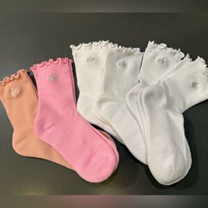 NWOT ALO Women's Lettuce Edge Ruffle Socks Set of 3 pairs